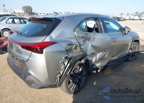 2021 Lexus Ux 200 z USA, uszkodzony, nr VIN JTHX3JBH9M2040925